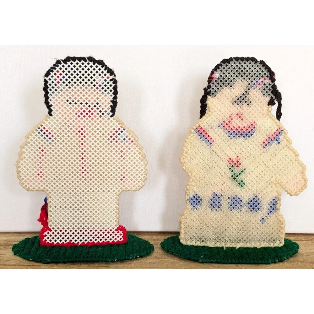 VTG Plastic Canvas Needlepoint Indian Native American Canoe Thanksgiving Decor